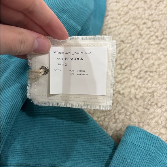 V::room • Women’s Cashmere/Cotton Ribbed Short Sleeve Crew in Peacock Teal NEW M - Picture 6 of 6
